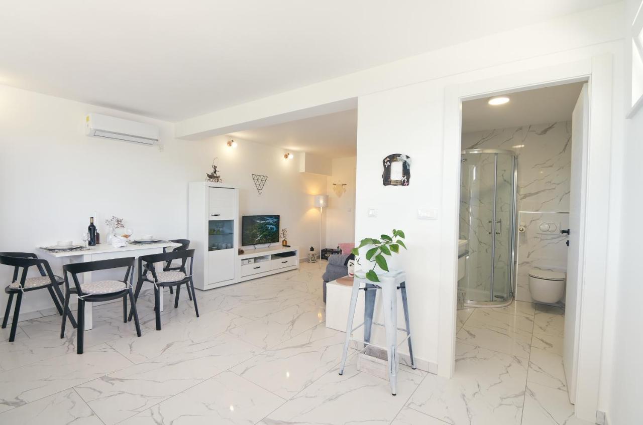 Infinity Apartment Sibenik Luaran gambar